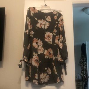 Everly mini dress medium